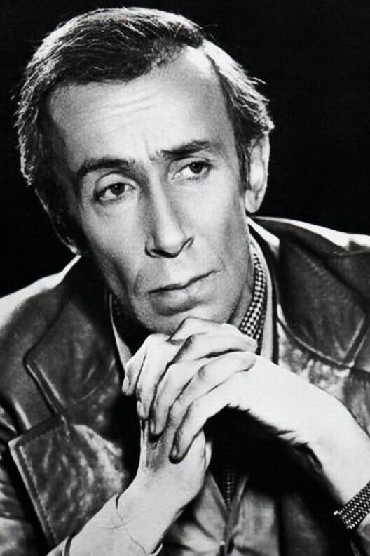 Вот он артист Никулин, который не Юрий. С Яндекс-картинок взял, откуда ещё...