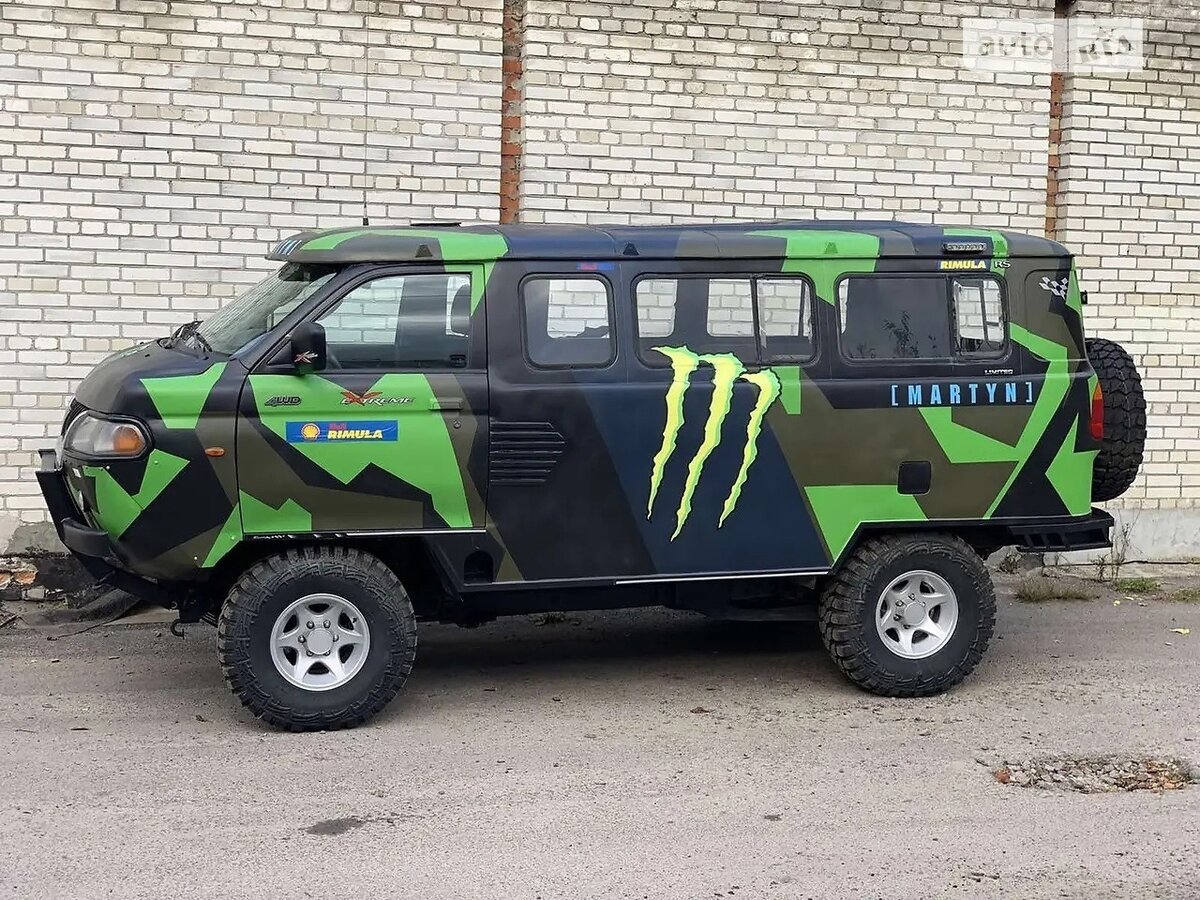 Из-за "потяжелевшего" капота вид у Буханки получился вытянутым