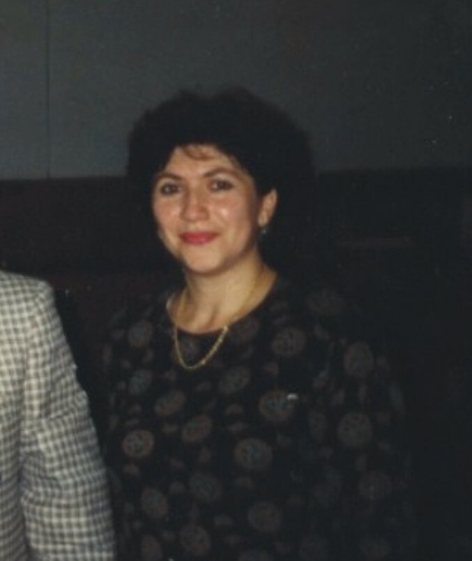 На фото: Майя Эмирбековна (Эмирбекова) Пашаева.