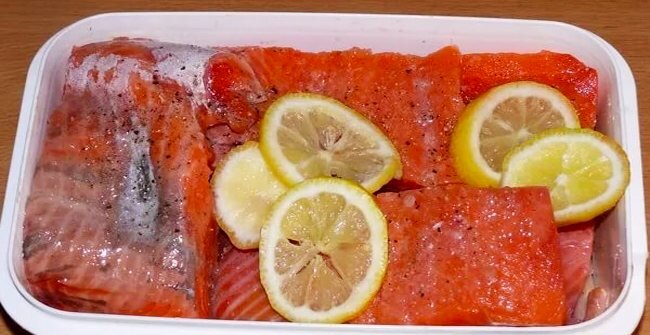 Фото с сайта: https://lovfishing.ru/wp-content/uploads/kamchatskij-recept-zasolki.jpg