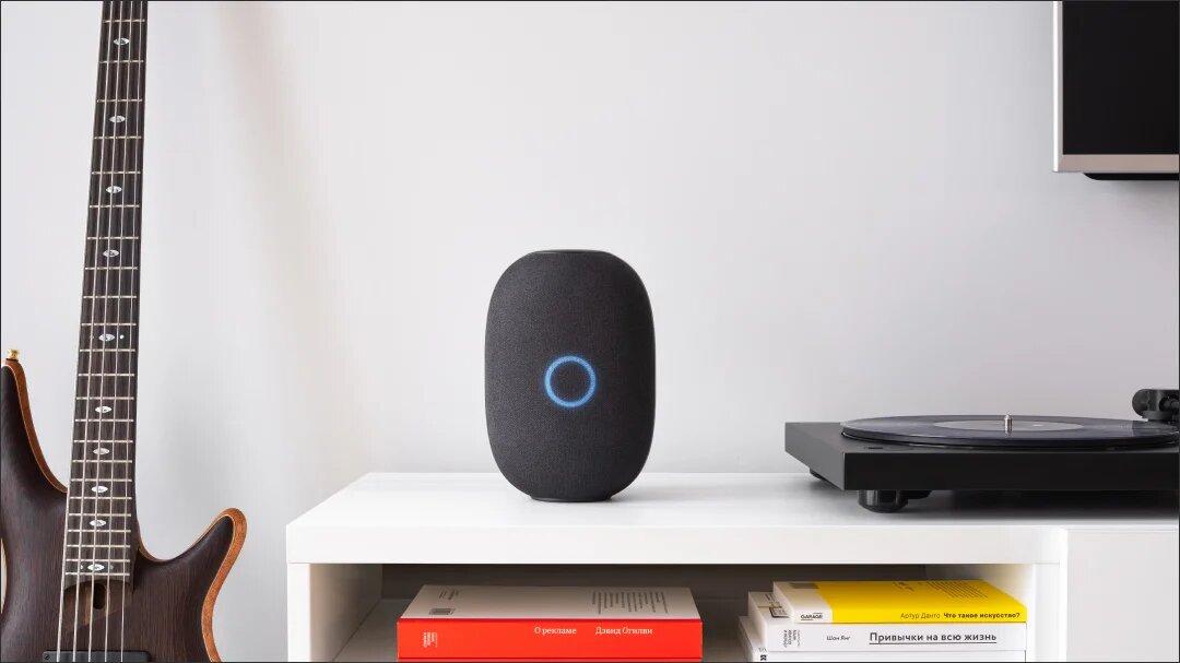 Такая стильная вещица украсит любой интерьер.