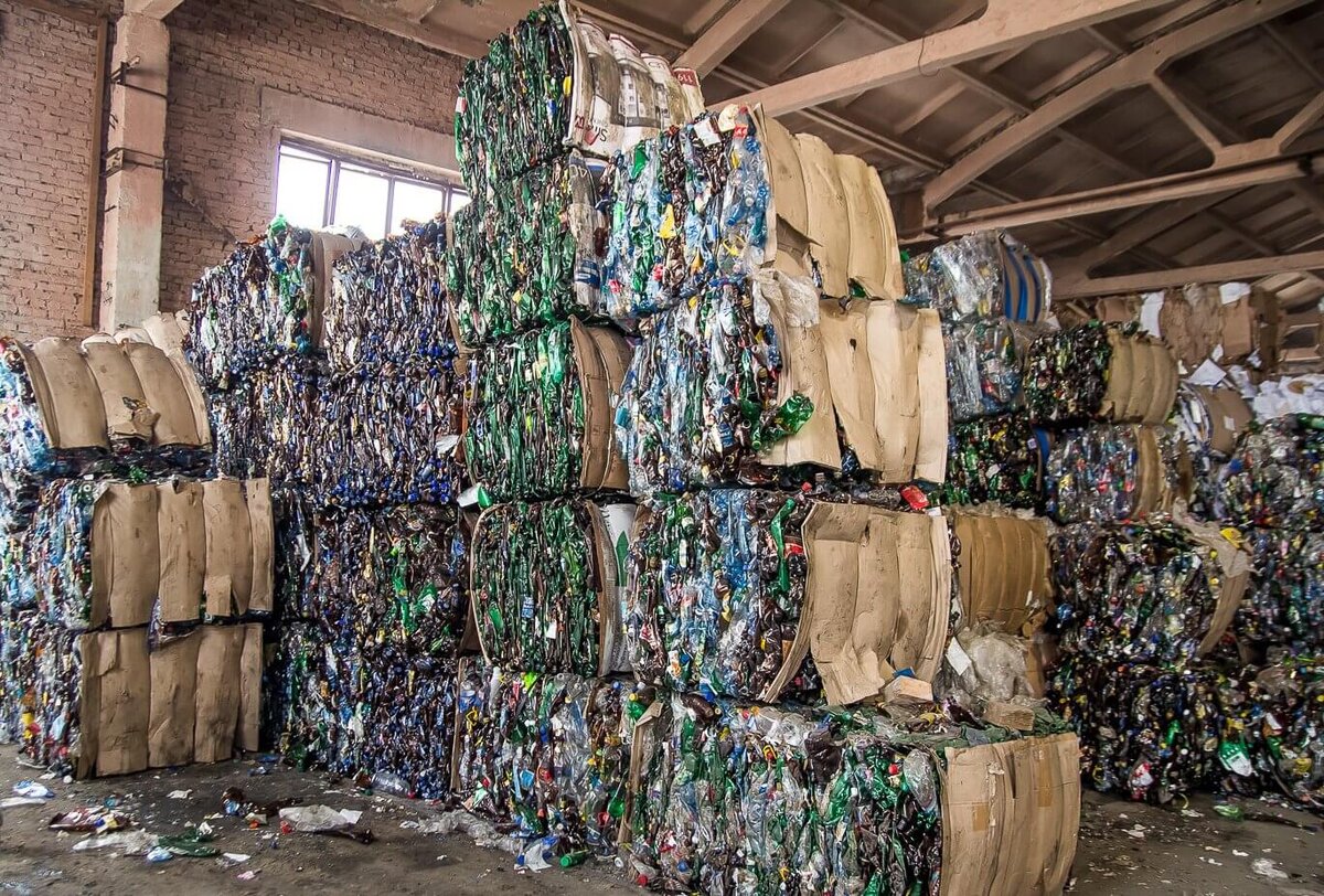 Прессованные ПЭТ отходы