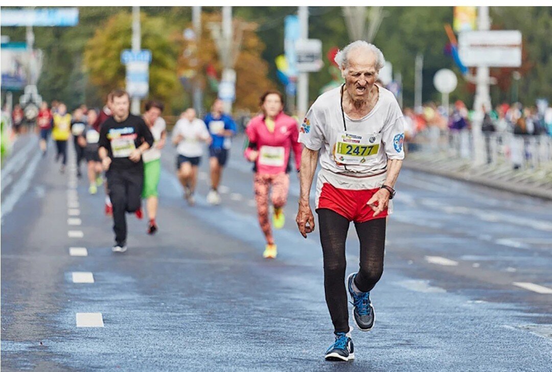 Говорят, что профессиональный спорт калечит, а не лечит. Я этому не верю и поэтому занимаюсь спортом профессионально