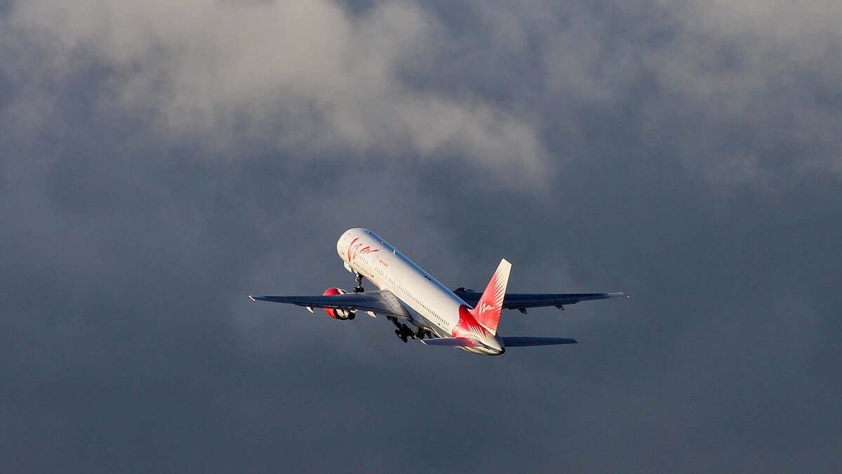    " Самолет Boeing 757-200© РИА Новости . Александр Тарасенков