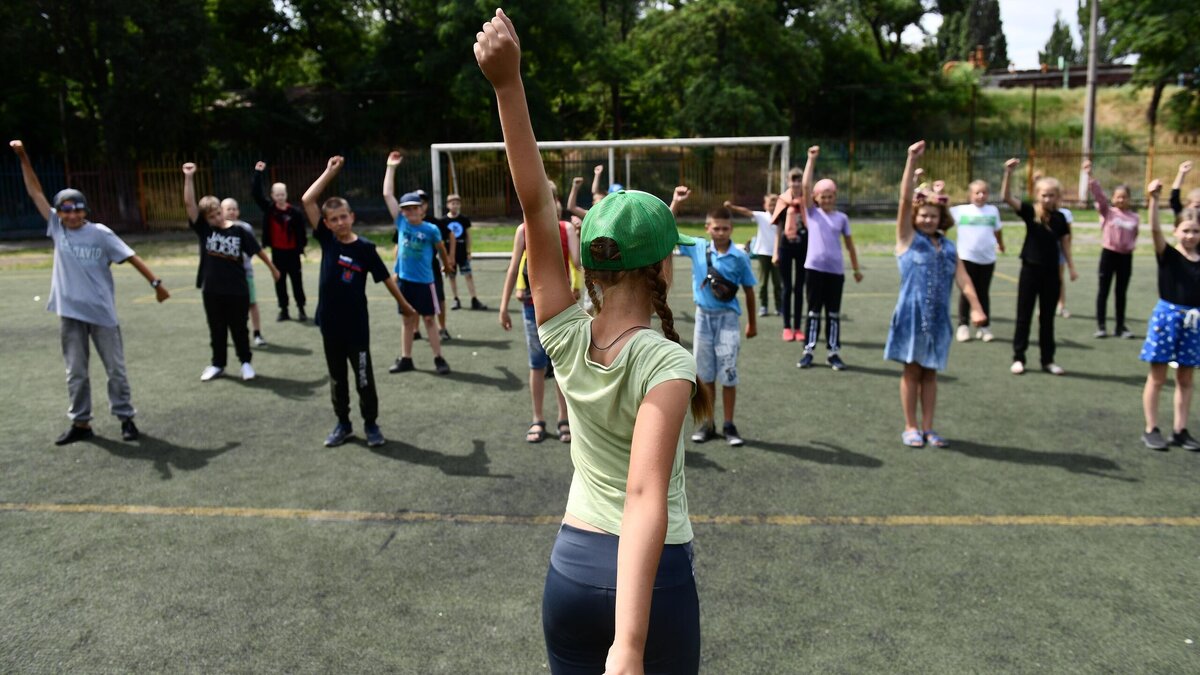    Как выбрать спортивную форму для школьника: гарантированно сэкономите© РИА Новости | Павел Лисицын