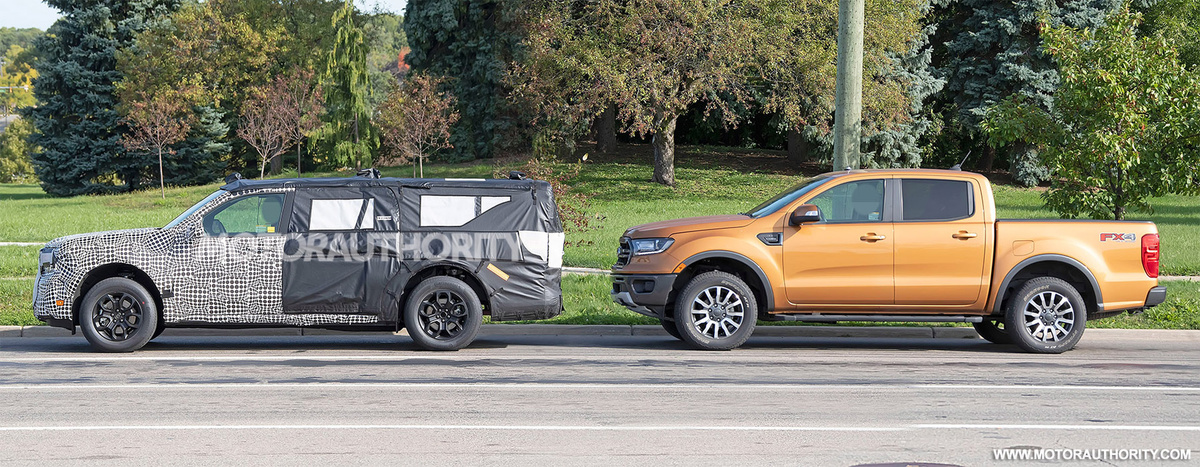 На фото: Прототип Ford Maverick и Ford Ranger (Источник: motorauthority.com)