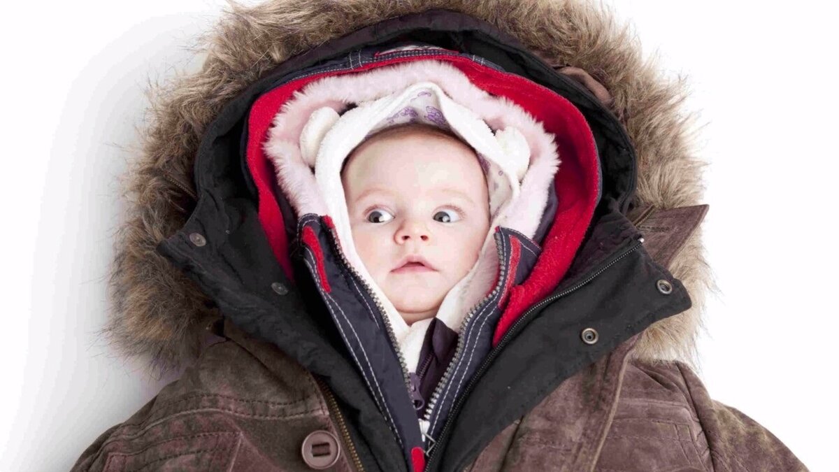 Слишком тепло одетый малыш