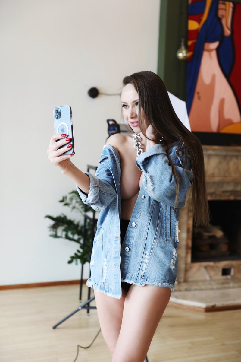 На фото Елена Нероденко автор канала и статьи 