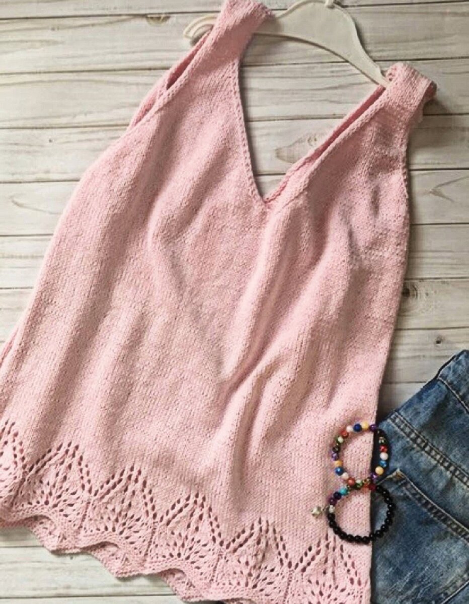 Летний топ № 1. Фото взято с сайта: https://www.stranamam.ru/post/14185612/