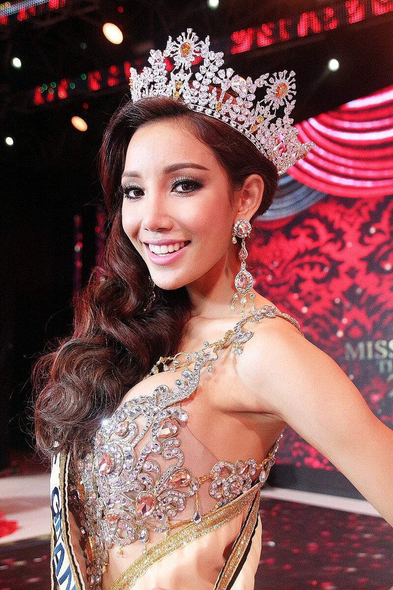 Ледибой тайланд. Мисс Таиланд. Катой Таиланд. Красивые катои Таиланда. Красота Королева Азия.