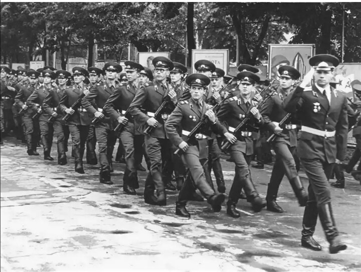 69 дивизия каменка. ОМСДОН им Дзержинского 1985. ШМАС Алуксне 1975-1976
