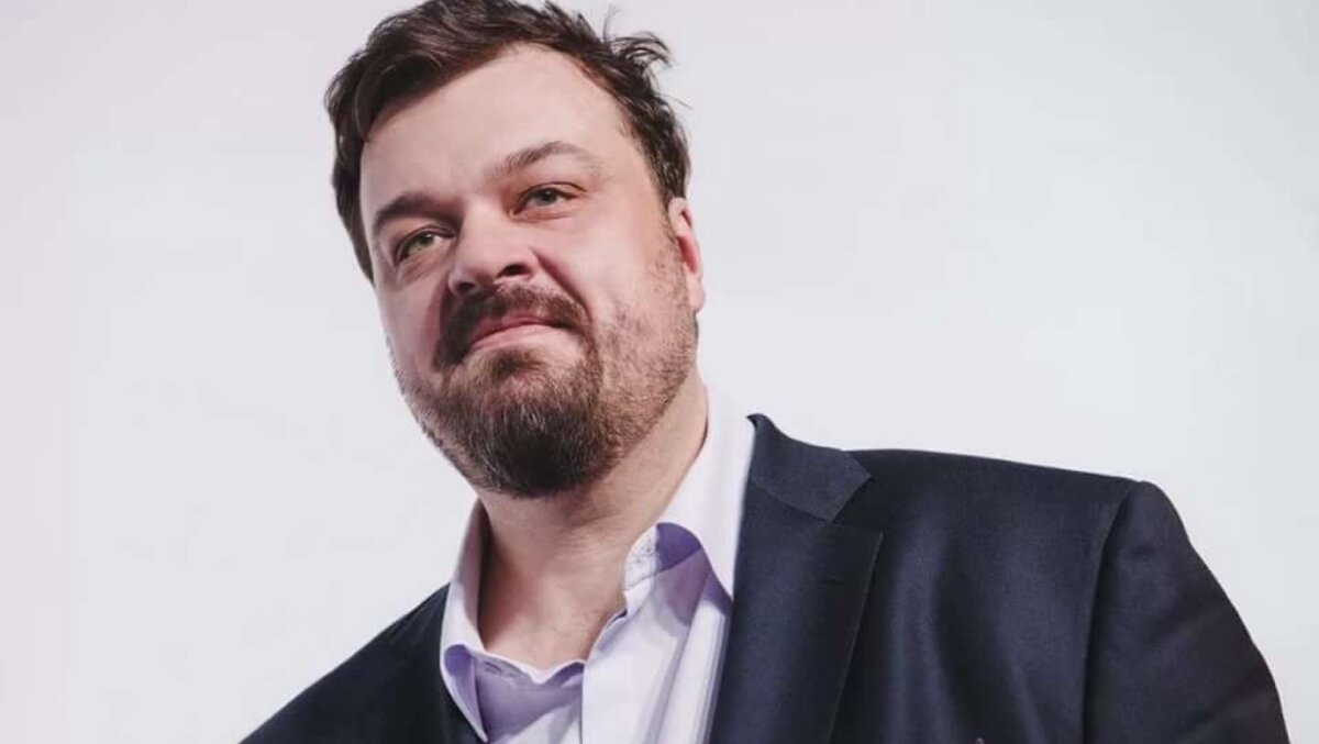 Василий Уткин, журналист