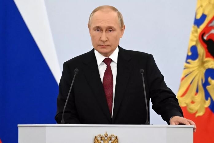 Момент выступления Путина в Георгиевском зале Кремля (иллюстрация из открытых источников)
