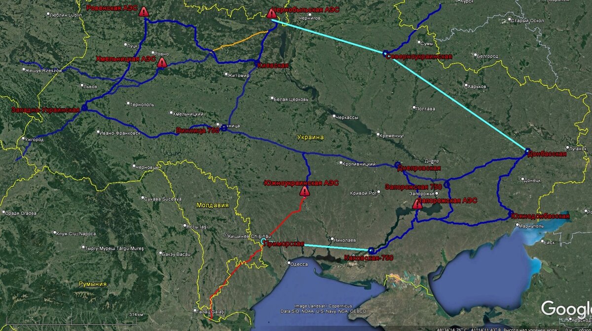 Сеть 750 кВ с учётом реально построенных и перспективных ВЛ 750 кВ (показаны голубым цветом). Оранжевым цветом показан участок ВЛ 750 кВ ХМЭС – ЧАЭС, который был выведен из эксплуатации в связи со строительством ВЛ ХМЭС – Киевская. Красным – ВЛ 750 кВ Южноукраинская АЭС – Исакча (Румыния)