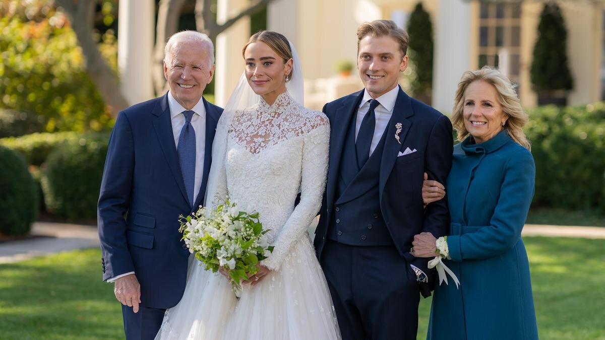    Свадьба внучки Джо Байдена:Handout / Getty Images