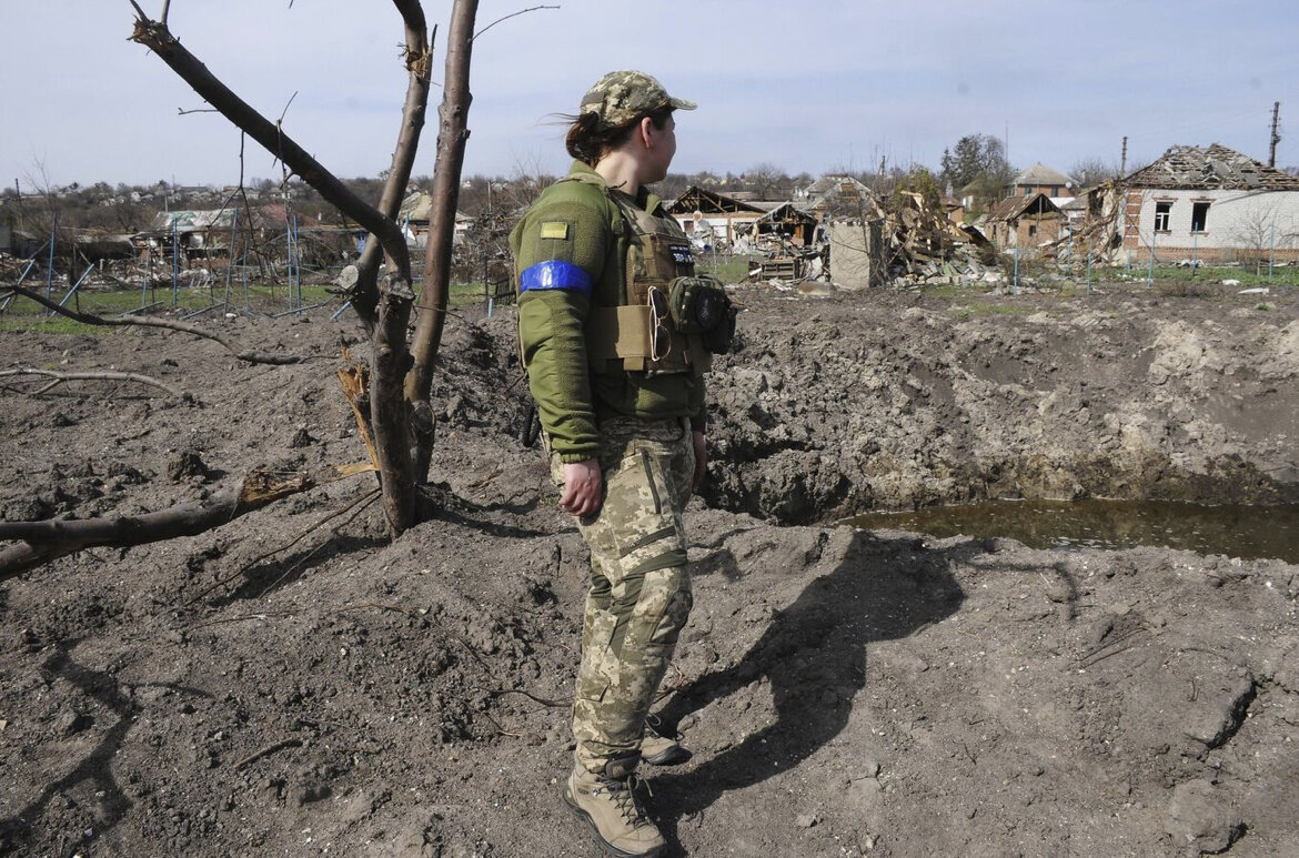 Военнослужащая ВСУ в Харьковской области. Архивное фото