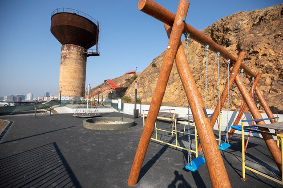     В этом году специалисты обновили сопку Бурачка.  Администрация Владивостока