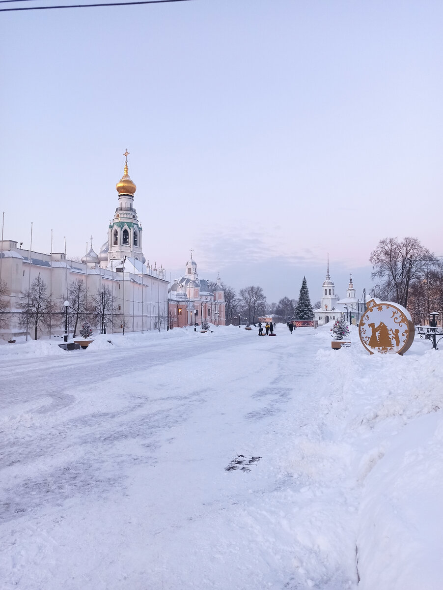 Вид на Кремлёвскую площадь