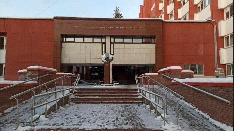     Кардиохирургической клинической больнице имени Королева в Нижнем Новгороде присвоили статус НИИ. Об изменении статуса медицинского учреждения рассказал глава регионального минздрава Давид Мелик-Гусейнов.