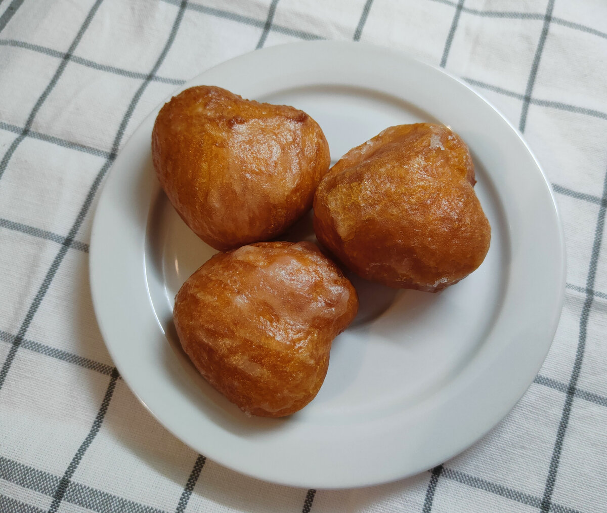 Нежнейшие пончики в сахарной глазури 🥰