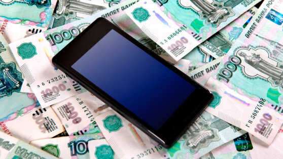    Эксперт перечислил уловки, которые "съедают" баланс на смартфоне Алина Городниченко