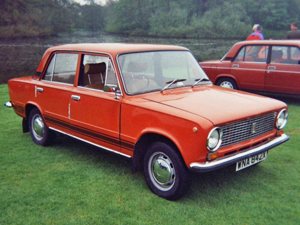 Fiat 124s. Fiat 124 Special. ВАЗ 2101 Фиат. Фиат 124 и ВАЗ 2101.