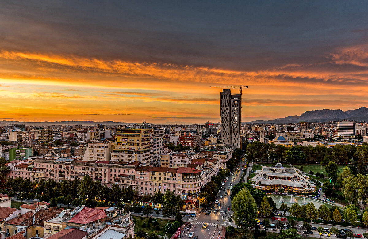 Столица албания