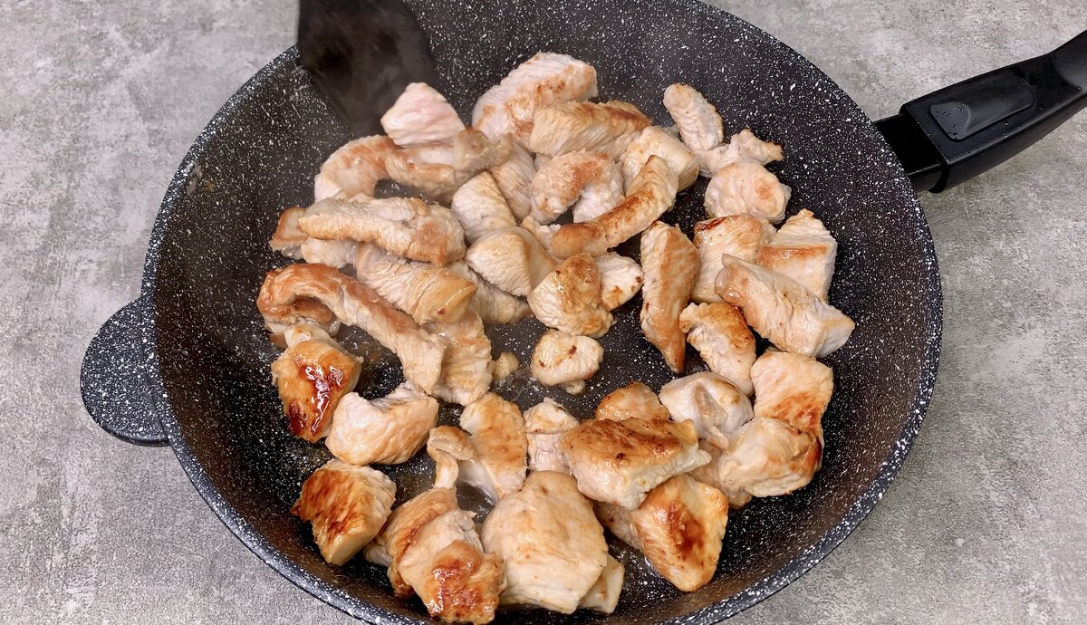 Листайте фото