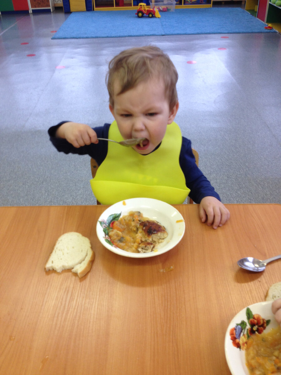 Котлета с овощами на полдник