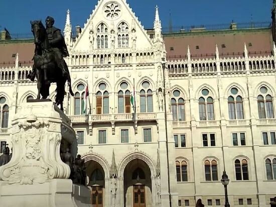   Кадр из видео