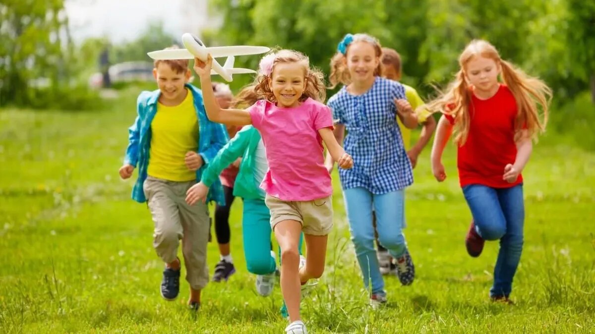 Отдых в детском лагере - это всегда запоминающееся для ребенка событие. Фото: culture.ru