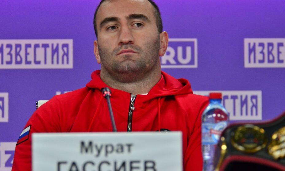    Российский боксер Мурат Гассиев готовится к своему третьему бою в супертяжелой категории. Фото: Соцсети Мурата Гасиева