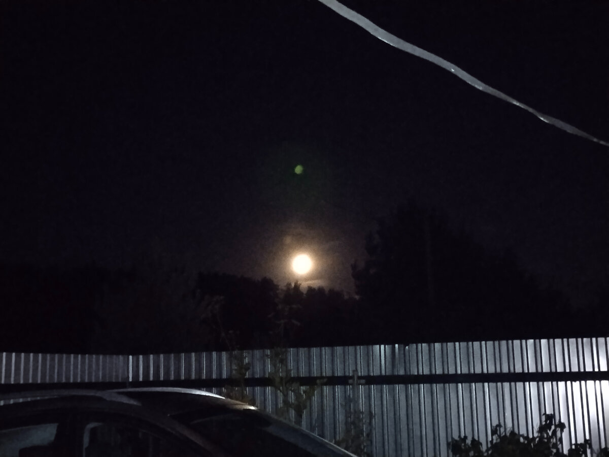 Ночь на даче.