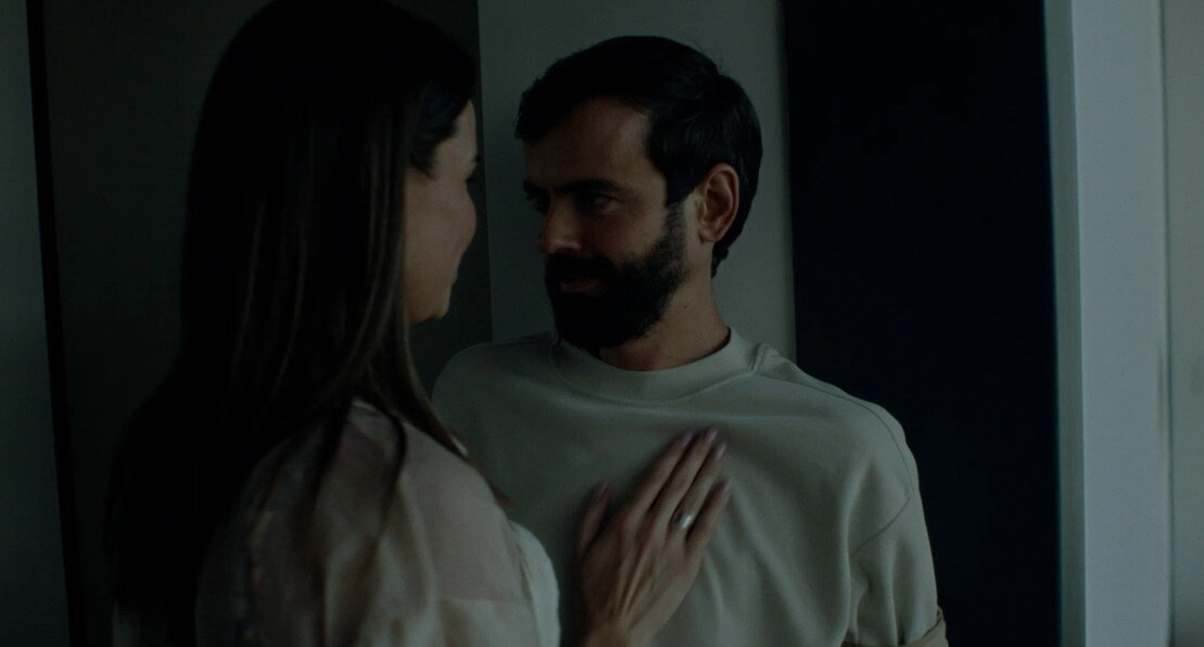 Высокие отношения молодых, успешных и бородатых