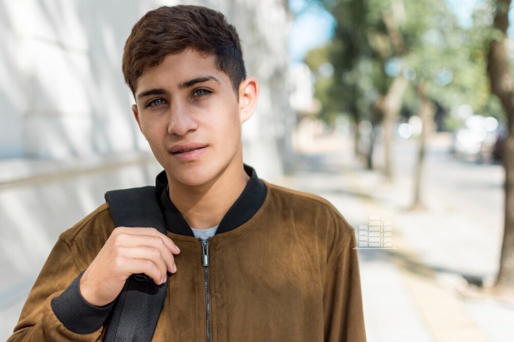 Будем смотреть правде в глаза — взрослому ребенку сложно жить вместе с родителями