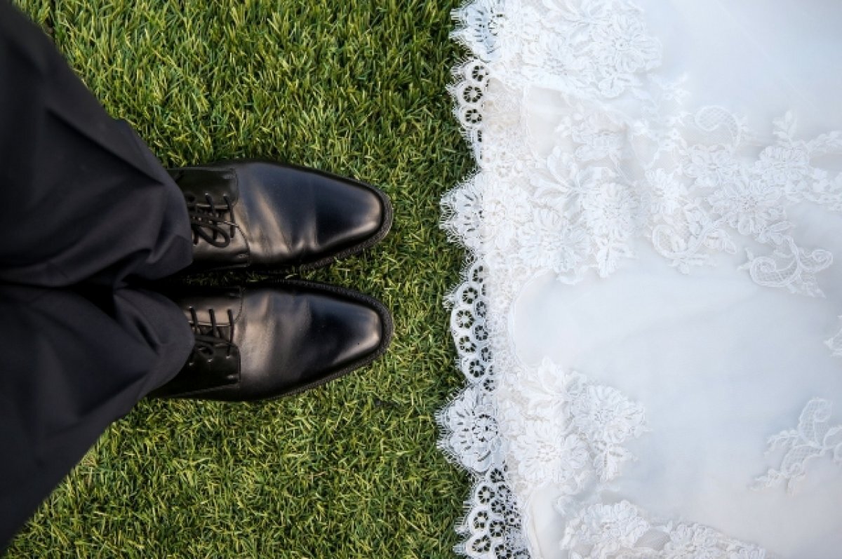    Губернаторскую выплату к юбилею получили 720 семейных пар Тюменской области