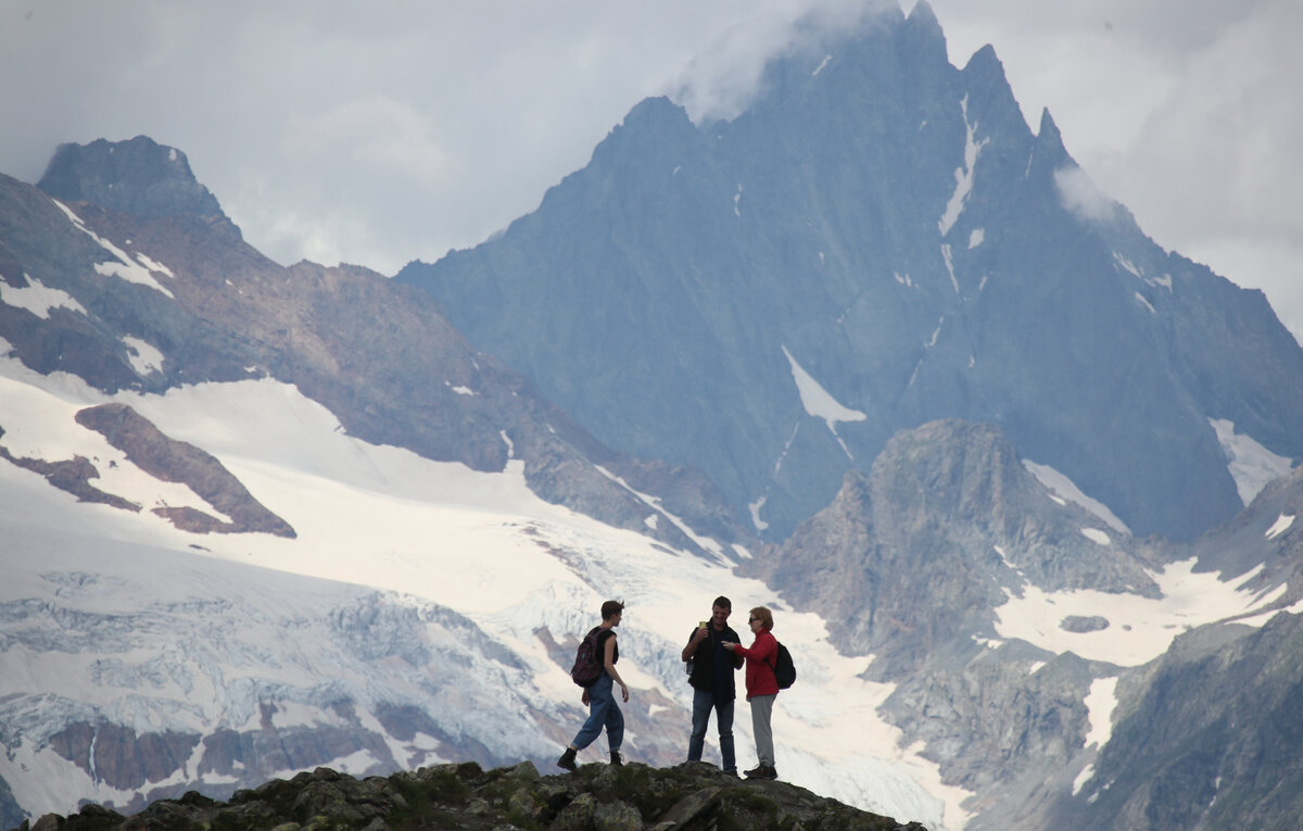    Горнолыжный курорт Домбай  Дмитрий Феоктистов/ТАСС