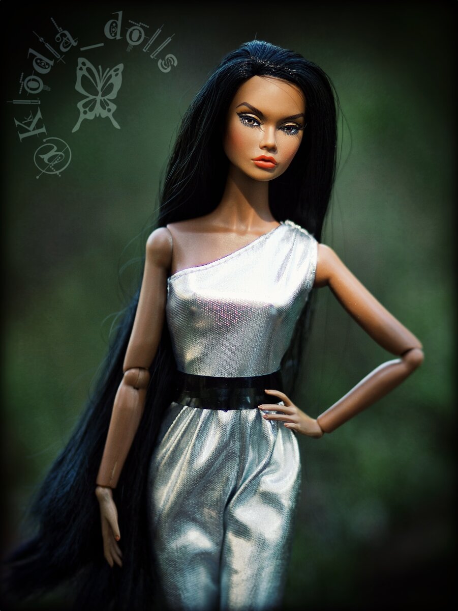 Нашла свой логотип, наконец, налепила на Поппи )