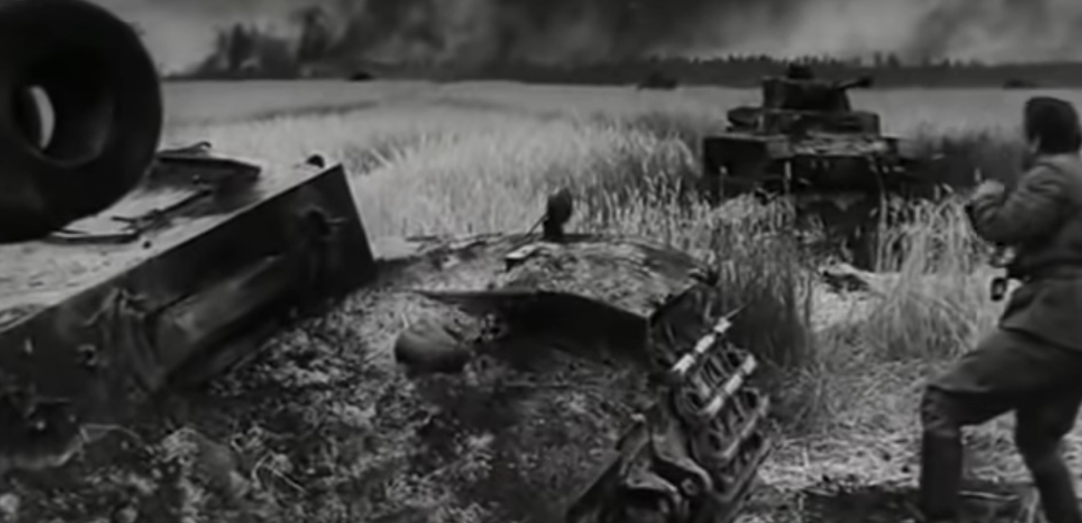 и мертвые уста. "живые и мертвые". живые и мертвые фильм 1963 высоцкий. папанов серпилин. к м симонов роман живые и мертвые.