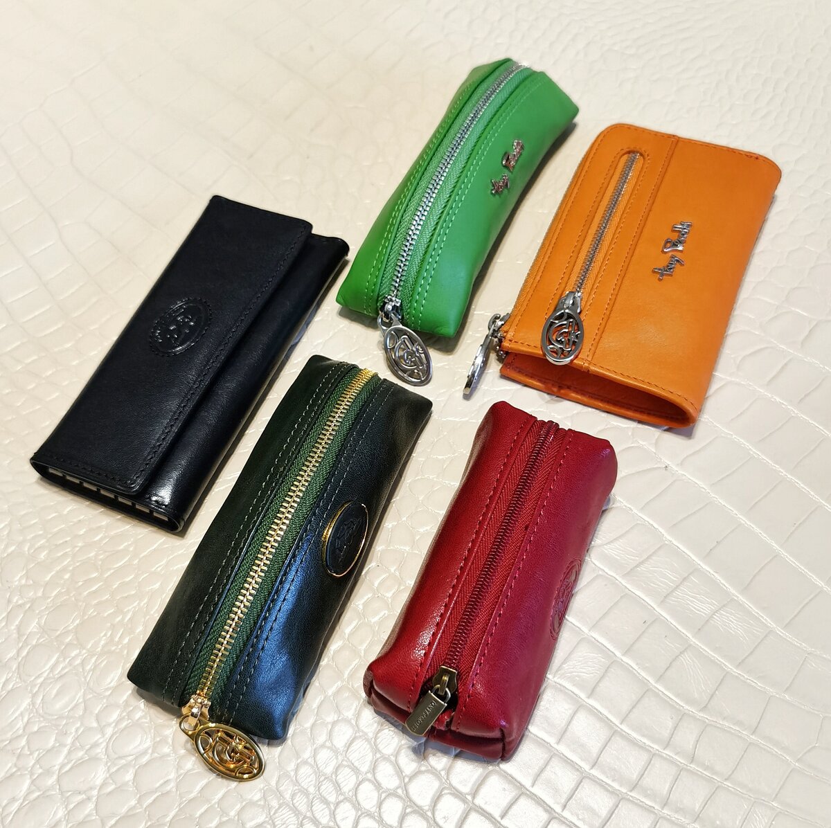 "Карманники" премиум класса. Все ваши ключи в одном месте, и не поцарапают экран телефона.