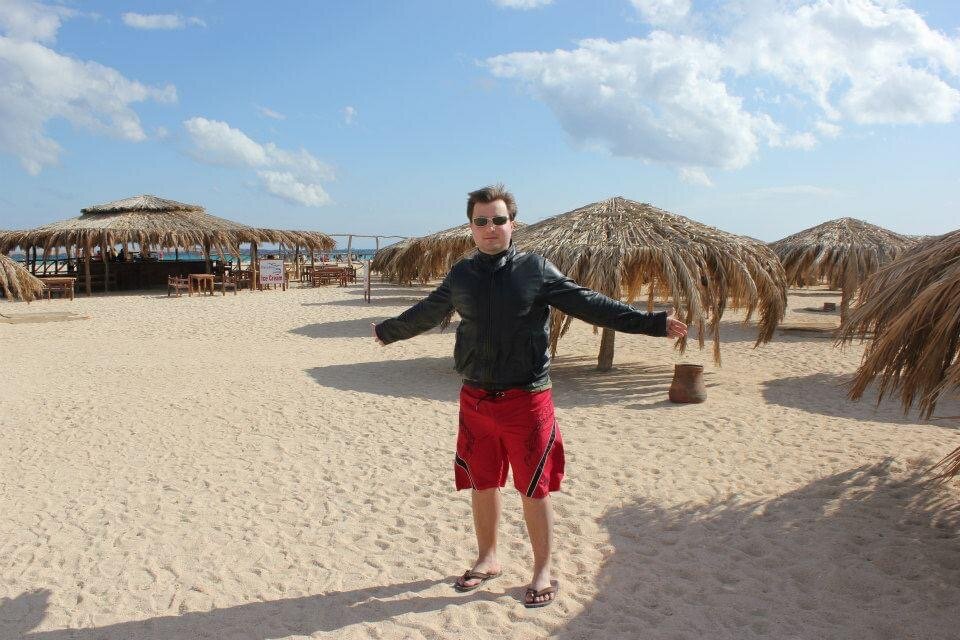 Саша на пляже