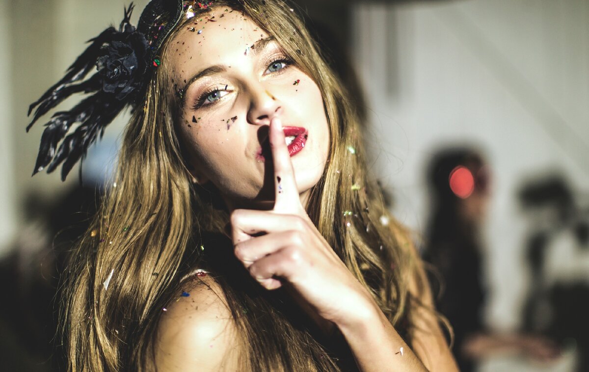 Фото с https://elements.envato.com/ru/