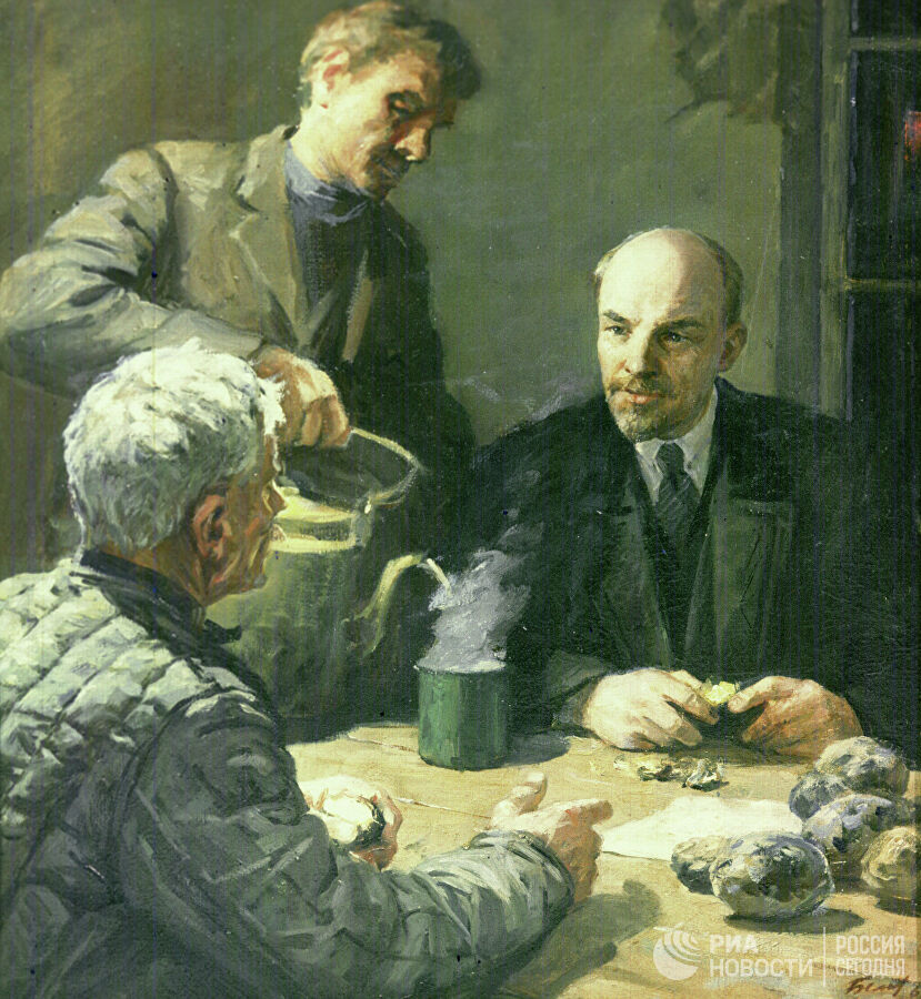 Ленин 1893. Ленин 1910.