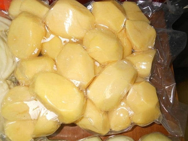 Картофель в вакуумном пакете
