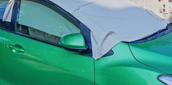 Как избежать обледенения лобового стекла автомобиля