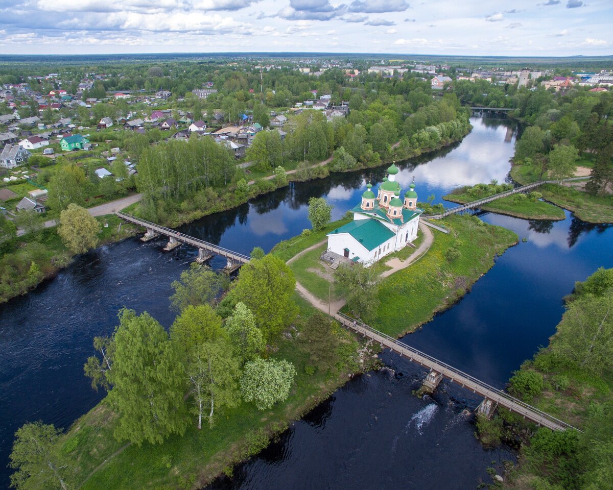 Собор Смоленской иконы Божией Матери в городе Олонец, Карелия. Фото автора