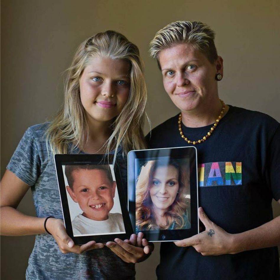 Дочь трансгендер. Кори Мейсон сын трансгендер. Корри Мейсон и его мать. Трансгендеры семья. Американская семья.