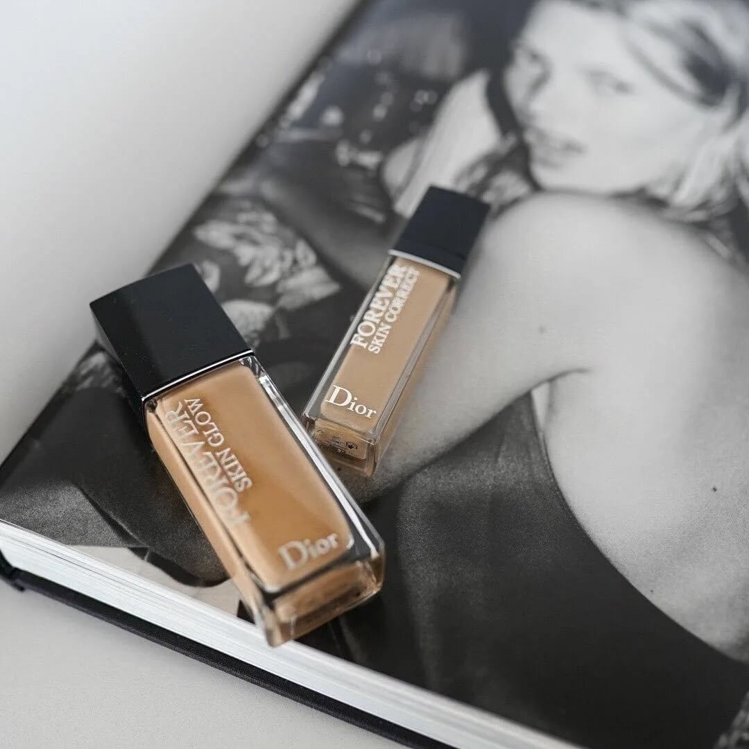 Тональная основа Dior Forever Skin Glow
