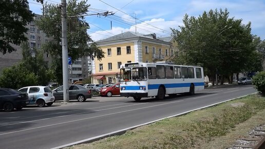 Троллейбус ЗиУ-682Г-012-4021