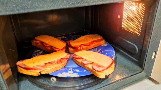 Быстрый горячий бутерброд с сыром в микроволновке